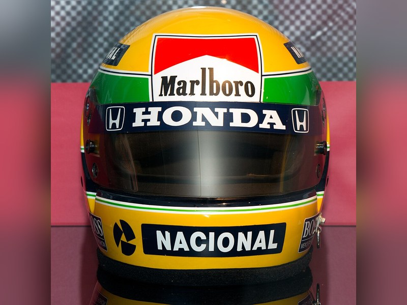 Photo of the Ayrton Senna 1988 season helmet