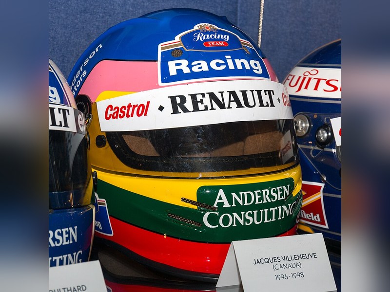 Photo of the Jacques Villeneuve 1997 season helmet