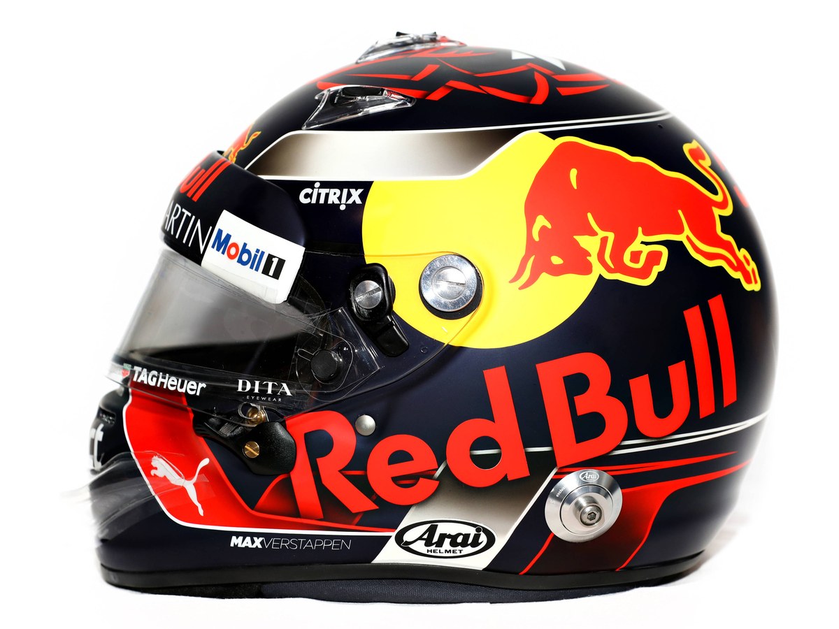Photo of the Max Verstappen 2018 season helmet