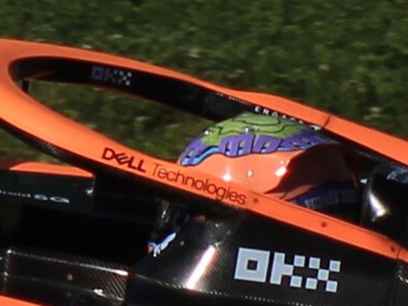 Photo of the Daniel Ricciardo 2022 season helmet