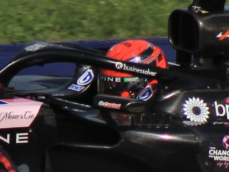Photo of the Esteban Ocon 2024 season helmet