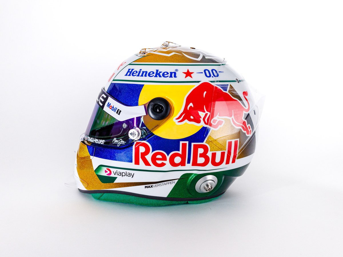 Photo of the Max Verstappen São Paulo Grand Prix 2025 helmet