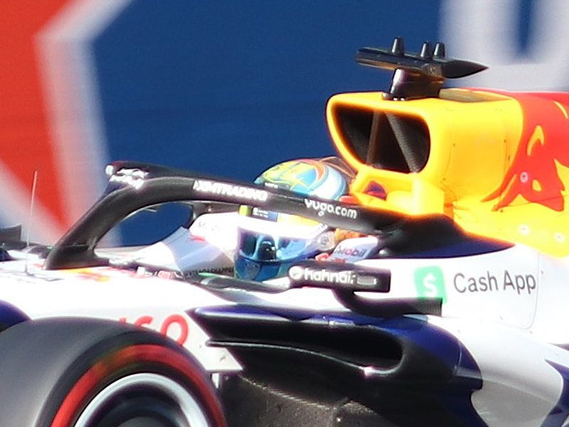 Photo of the Arvid Lindblad 2026 season helmet